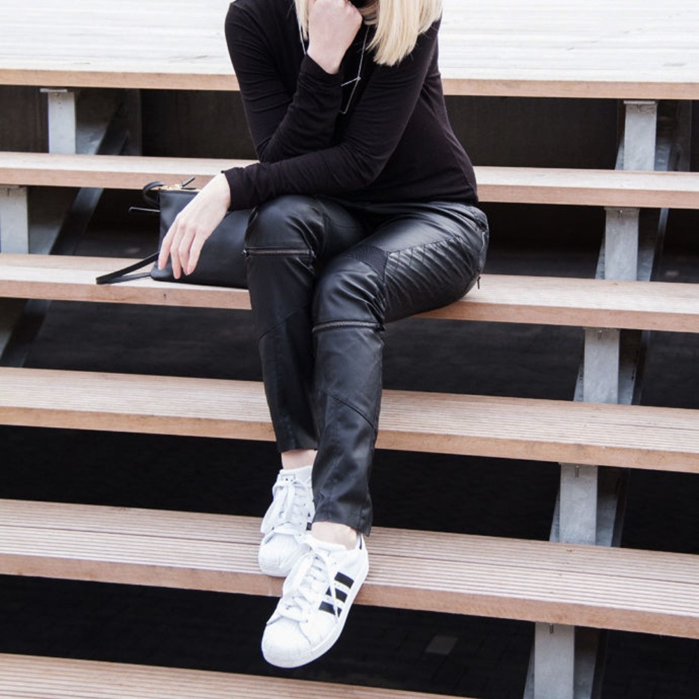 ZARA Quilted Faux Leather Skinny Pant w/ Zippers